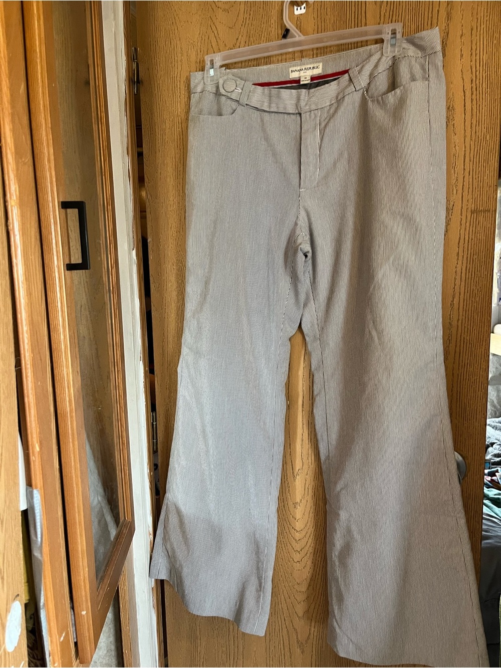 Banana Republic Women Light Gray striped pant size 14